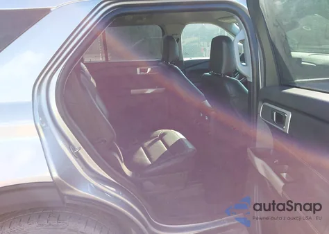 2022 Ford Explorer Xlt from USA, damaged, VIN 1FMSK8DH1NGC09548